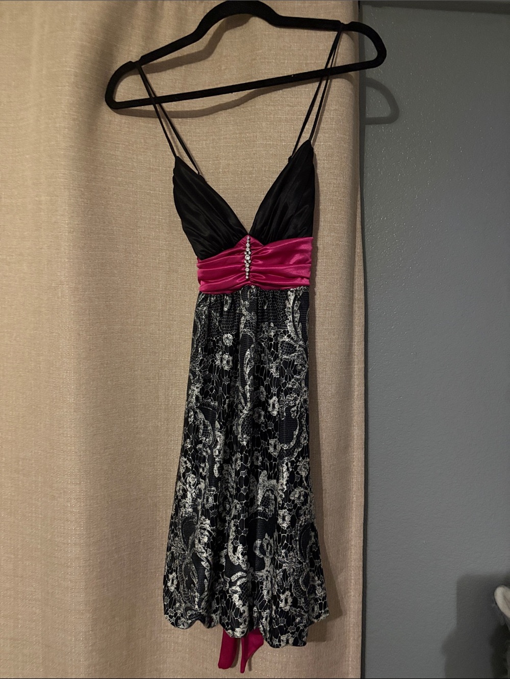 B. Smart Black & Fuchsia Floral Lace Midi Dress- unknown size possible XS